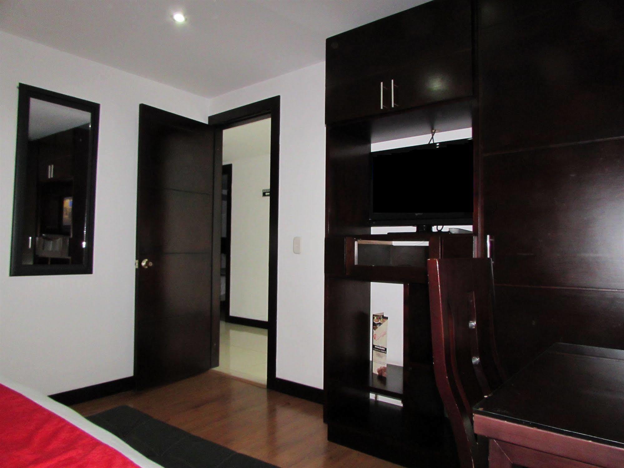 Aw Hotel Connect 33 بوغوتا المظهر الخارجي الصورة